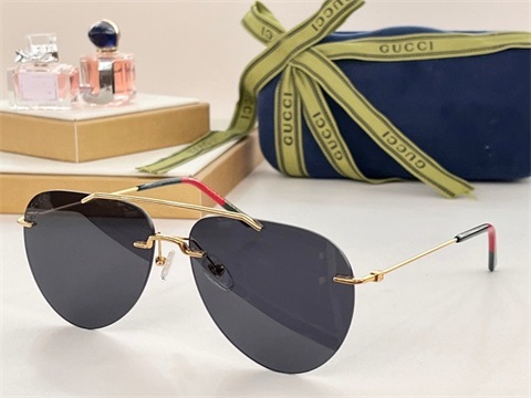 gucci sunglass-136